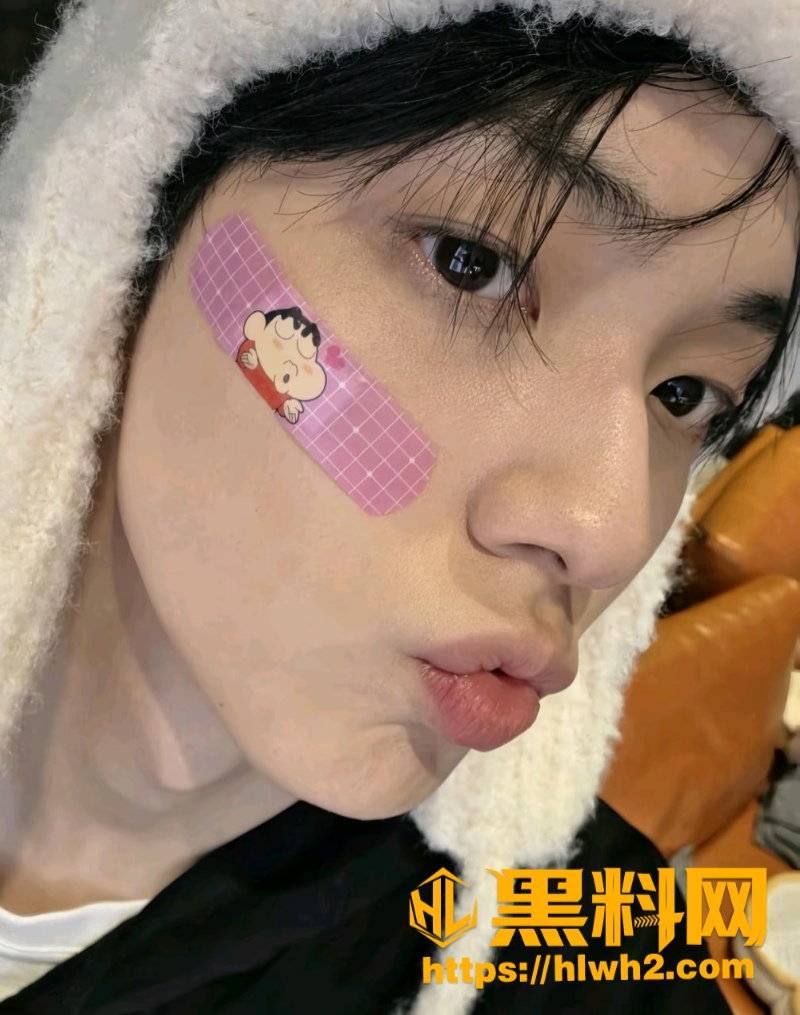 TOMORROW X TOGETHER 4