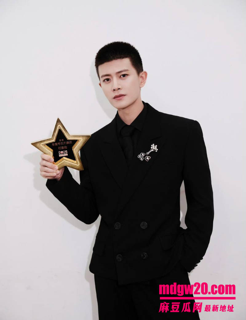 娱乐圈大瓜景甜张继科地下恋 任嘉伦竟是红娘 三人时间线被网友重新扒了一遍