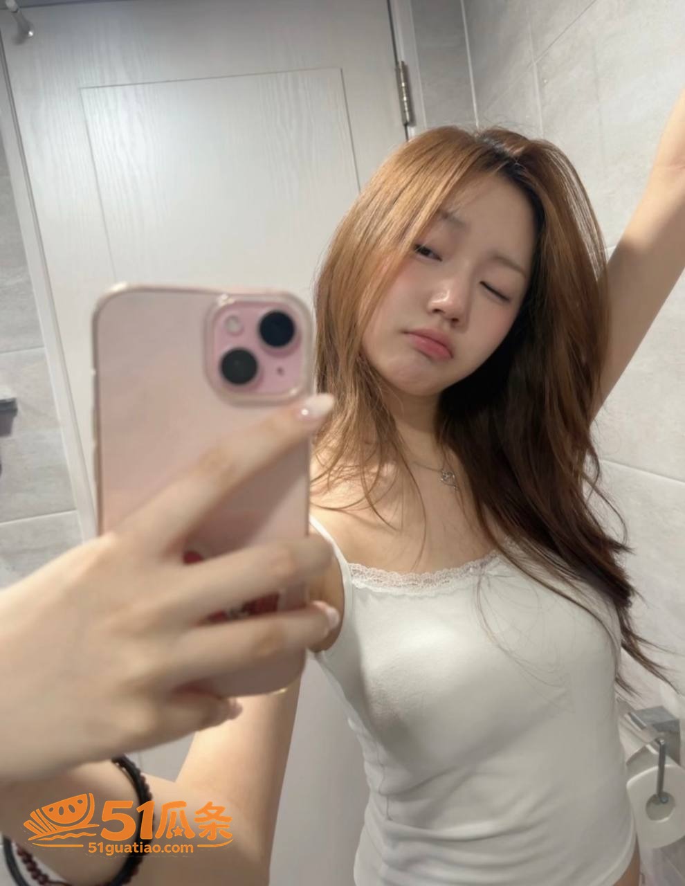 新一 出轨睡粉被爆 相关图片32