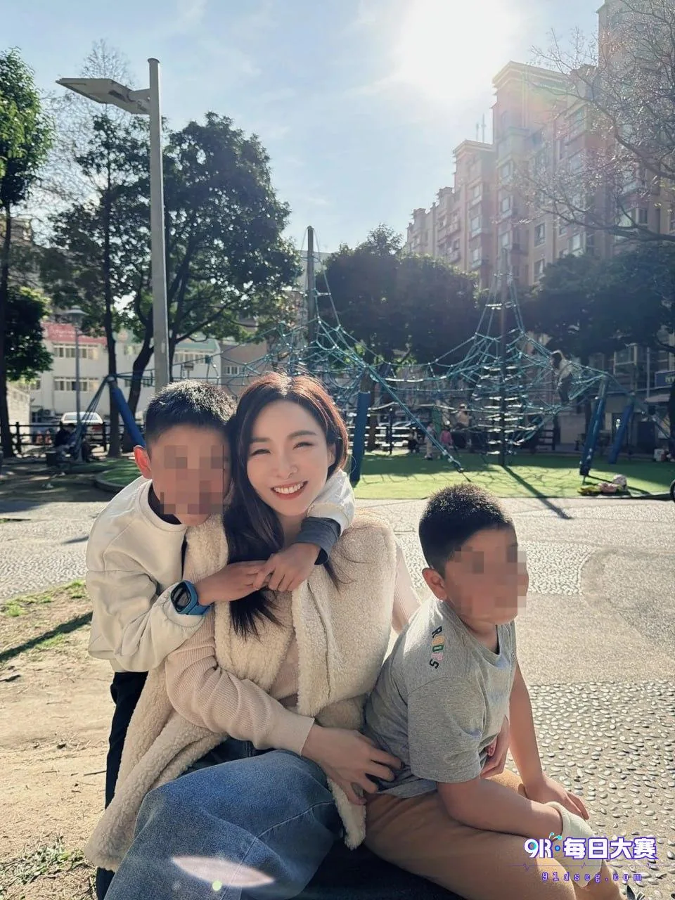 Post content image