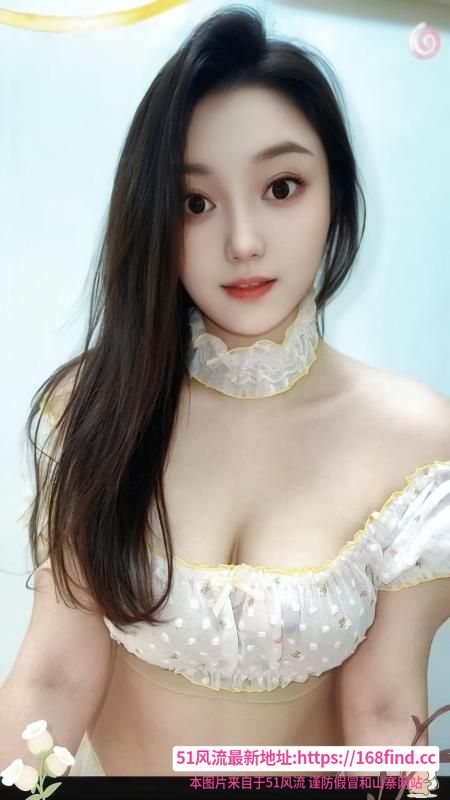 西湖巨乳娃娃脸盼盼