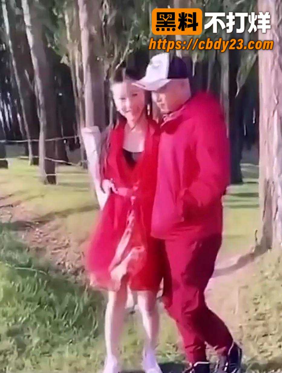快手网红直播爆料睡女徒弟豆丁 34