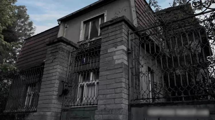 Плакат для 变态家族E10.家庭肛门节