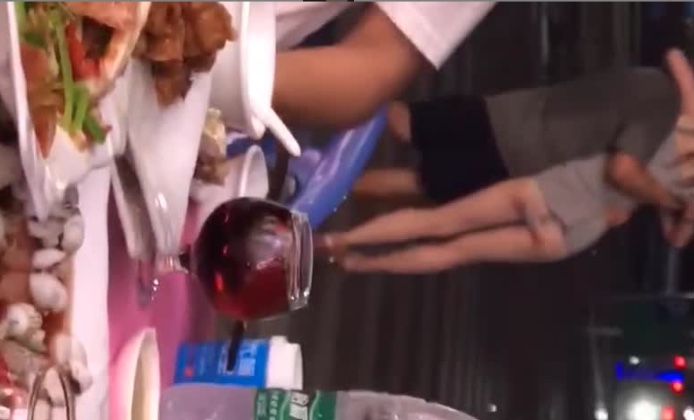 街头拣尸是个体力活 的封面