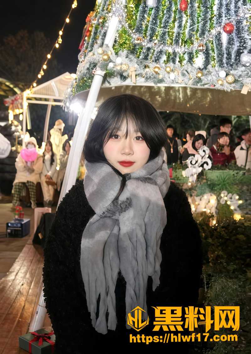女教师梁书意偷情视频1
