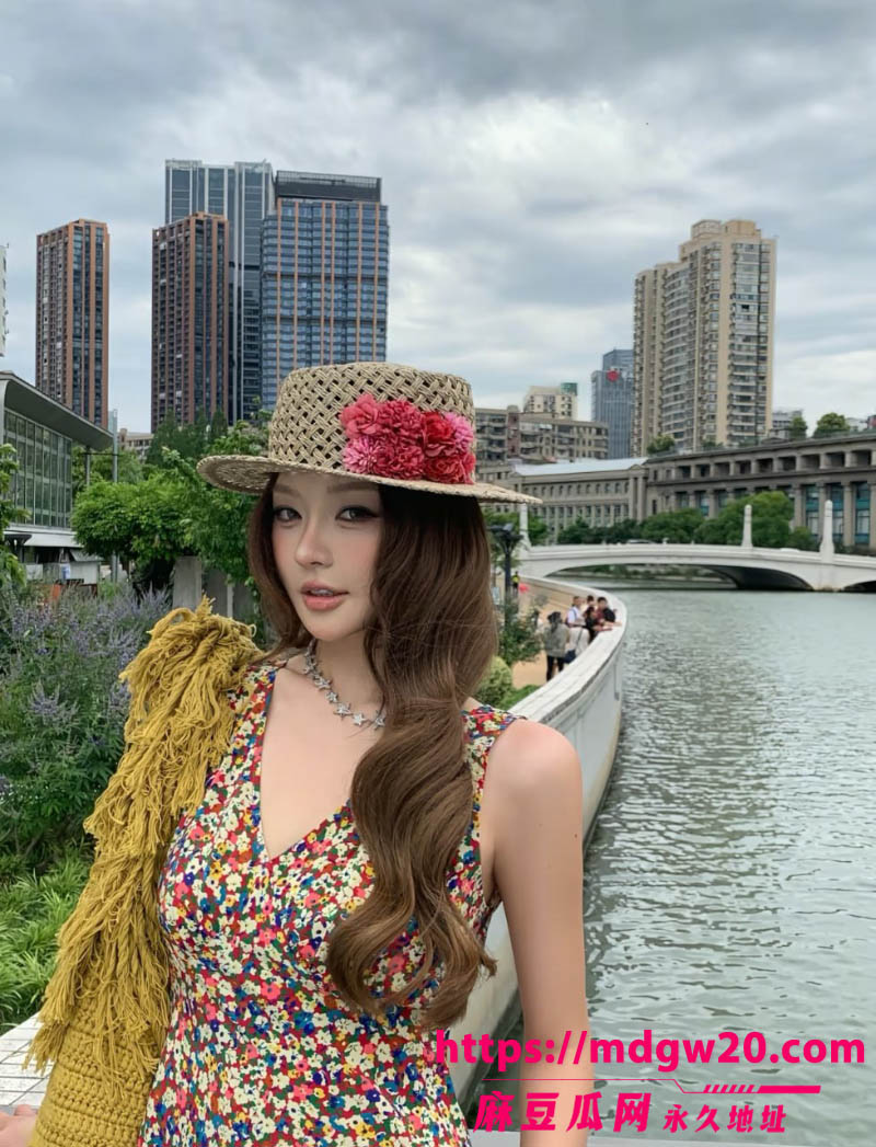 抖音千万粉网红方丈 姜玉铬直播自曝婚内多次出轨翻车 出轨对象不止一两人 拒绝复婚喊还没玩够