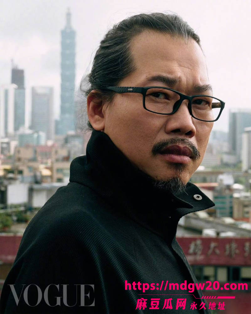 周杰伦御用作词人方文山 被爆8婚内出轨 与歌手苏思蓉长达8年的地下关系实锤