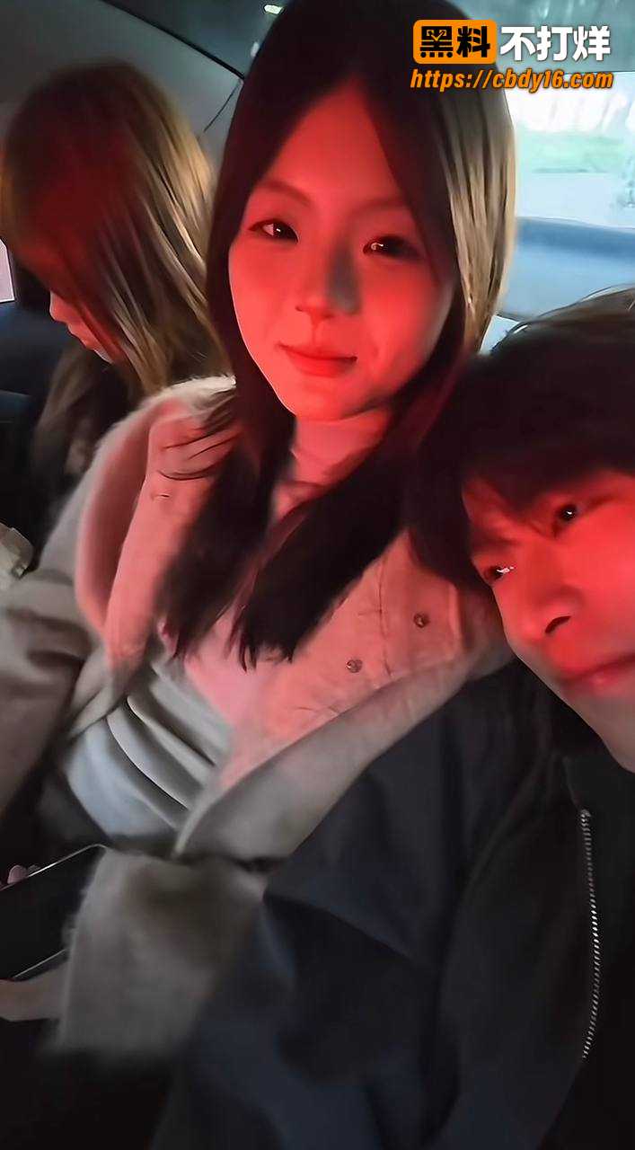 甜妹女网红melina知三当三24