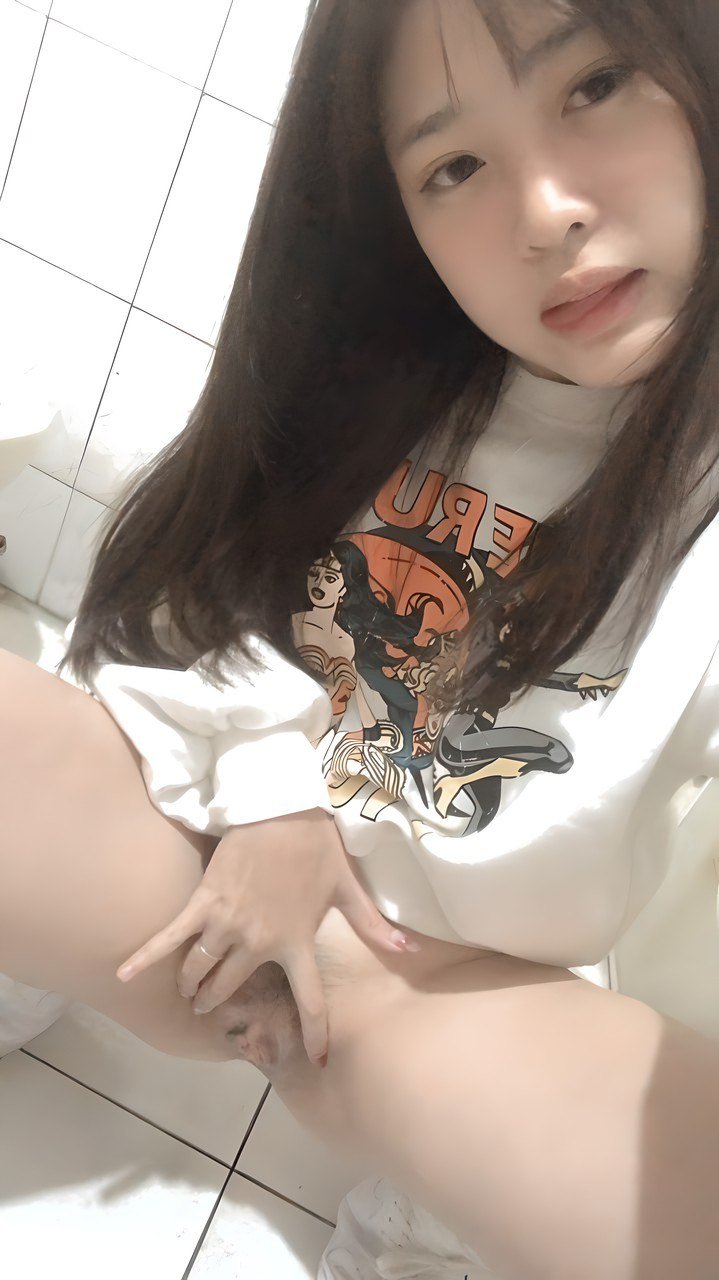 新人第一次玩母狗园，有人吗