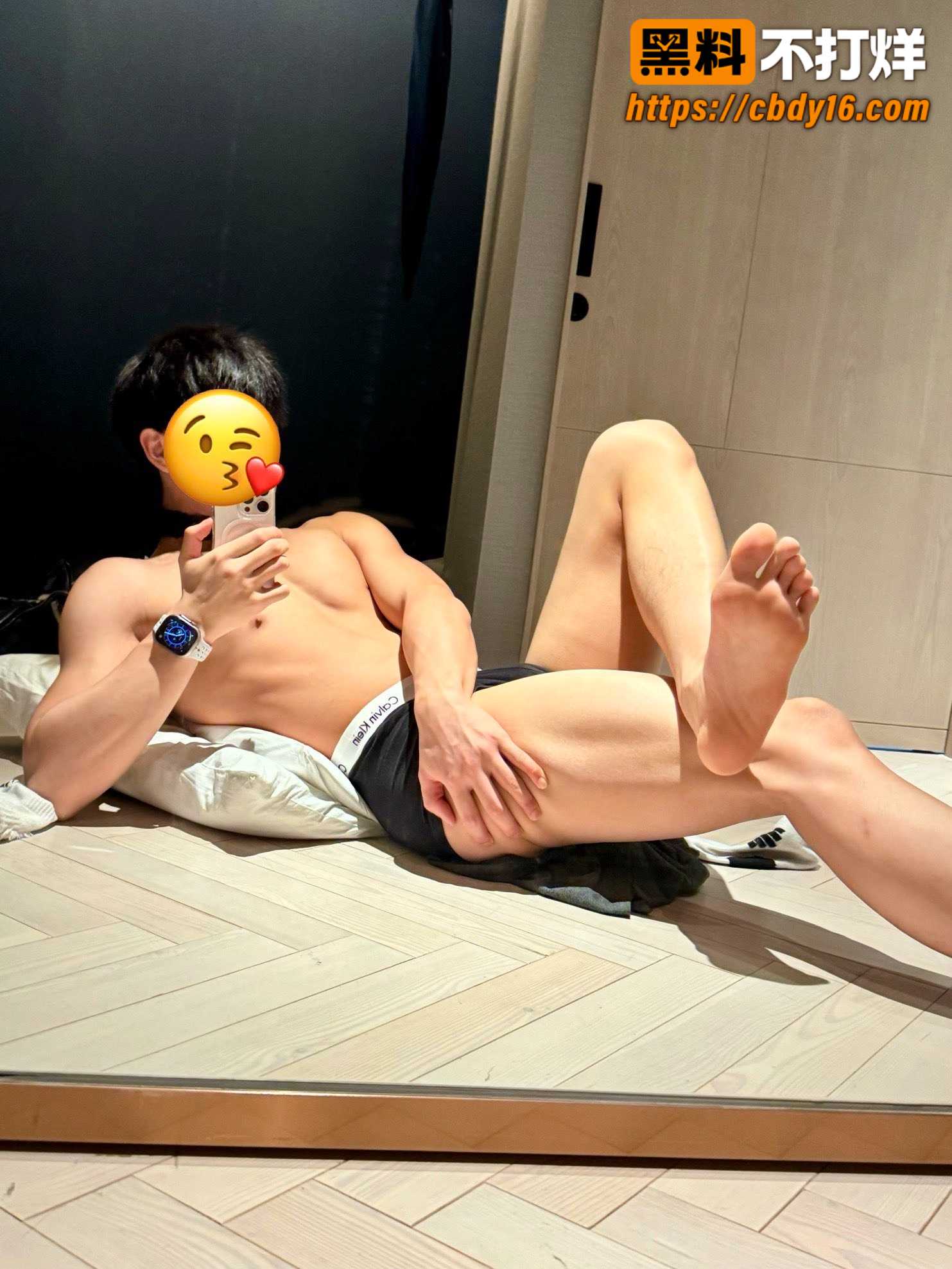 抖音博主阿奇仔打飞机壁纸29