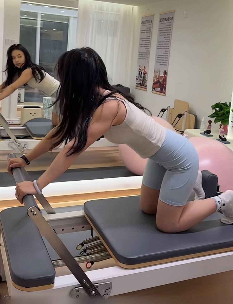 杭州瑜伽网红 欣然  2