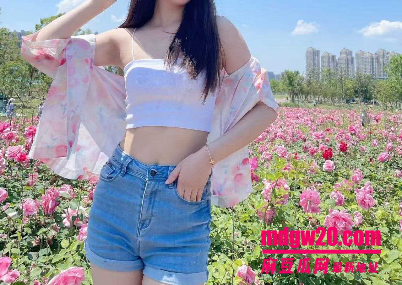 南宁骑行圈婚外情彻底翻车 已婚男与麦佳琪多次发情侣款骑行合照 花海同款抖音秀恩爱 原配发帖哭诉被背叛