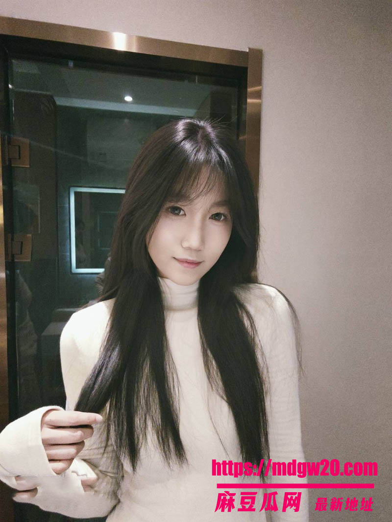 抖音河北清纯女大Boring被金主爸爸包养 酒店约啪调教口交 露脸福利视频合集