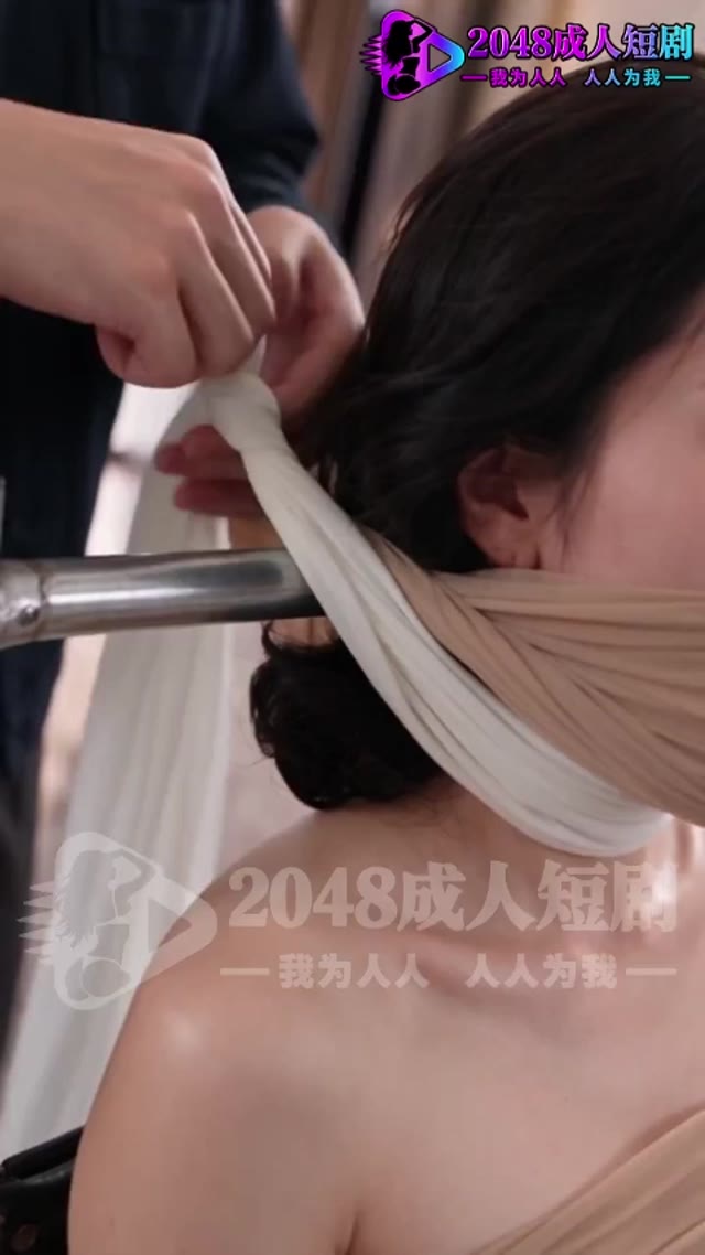 AI成人短剧 调教上海熟女 1-3集 极品少妇肖玉芬在情欲纠缠中主动承欢 のポスター