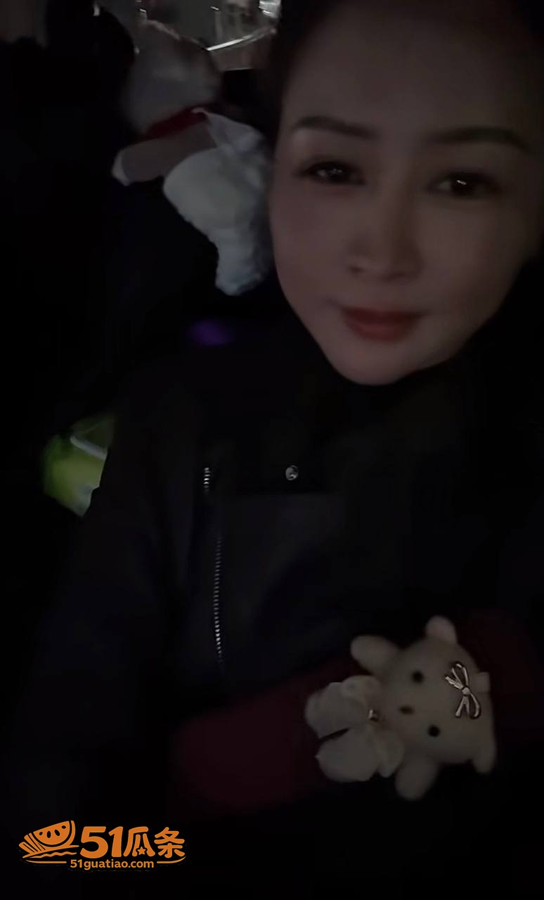 张坤 订婚闫姐 豪车相关图片20