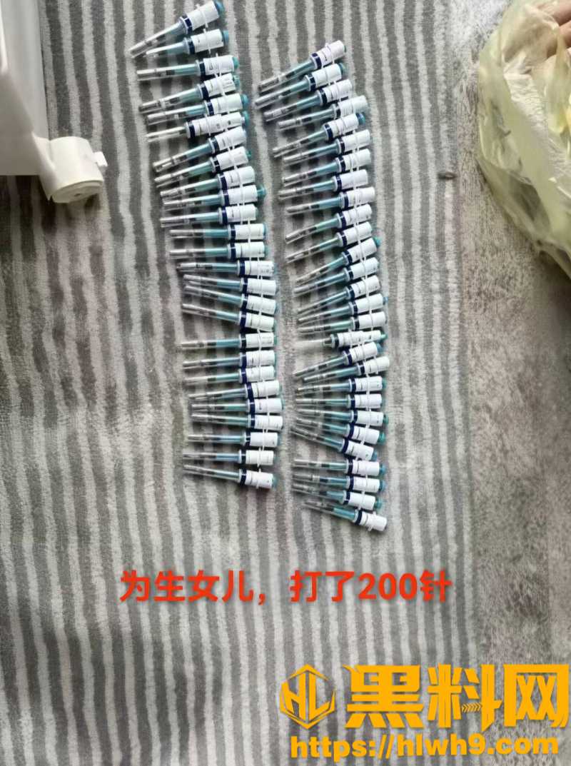 地下车库偷拍 4