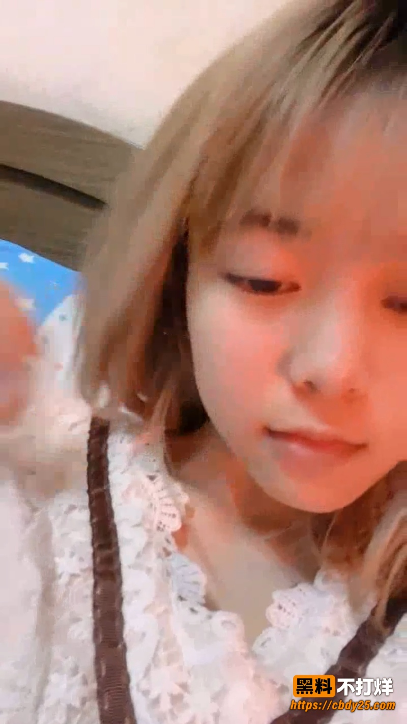 爱水的金鱼3